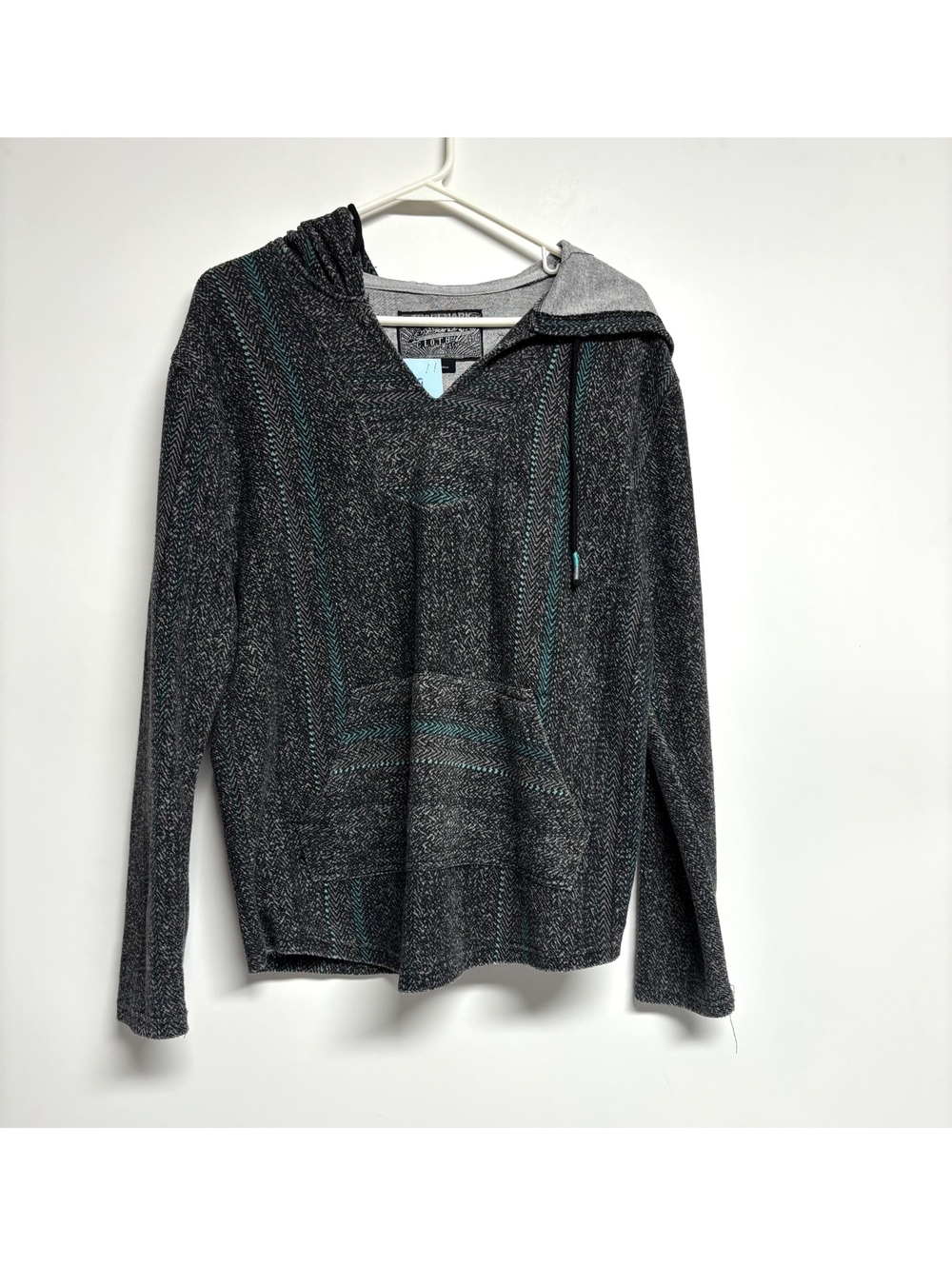 Brooklyn Cloth Men’s Small Baja Hoodie Gray Teal Striped Pullover Kangaroo Cap